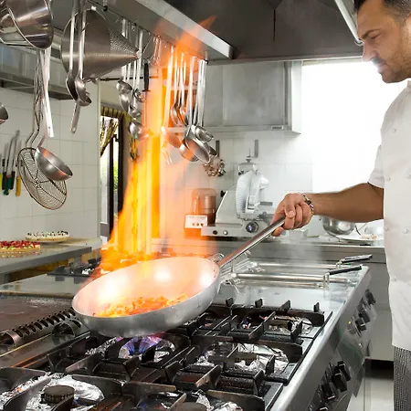 Szálloda Giulia Lido di Camaiore